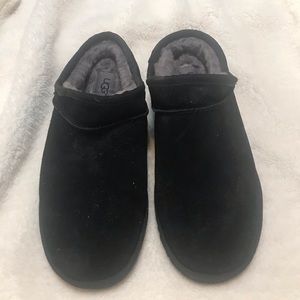 Ugg slippers or sip on shoe